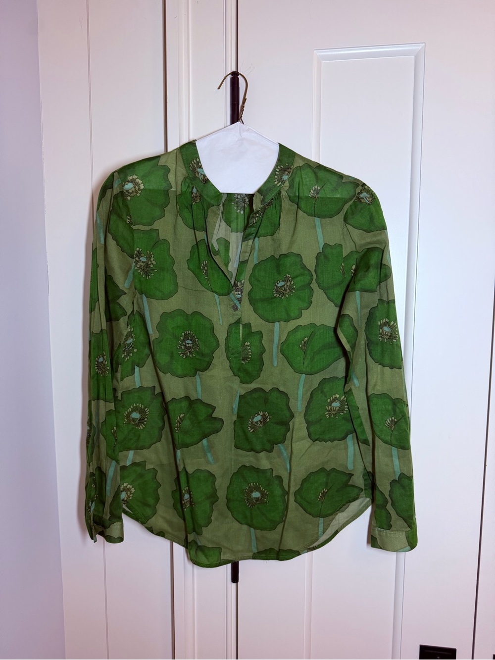 Green Floral Long-Sleeve Women's Blouse
